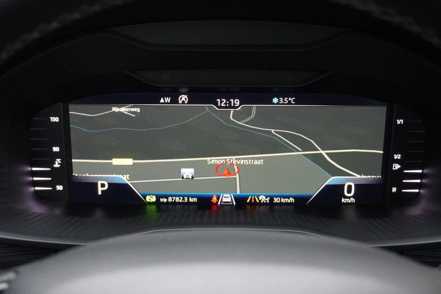 Škoda Kodiaq 1.5 TSI Black Edition 7p. + DEALER ONDERHOUDEN / PANO / DODEHOEK DETECTIE