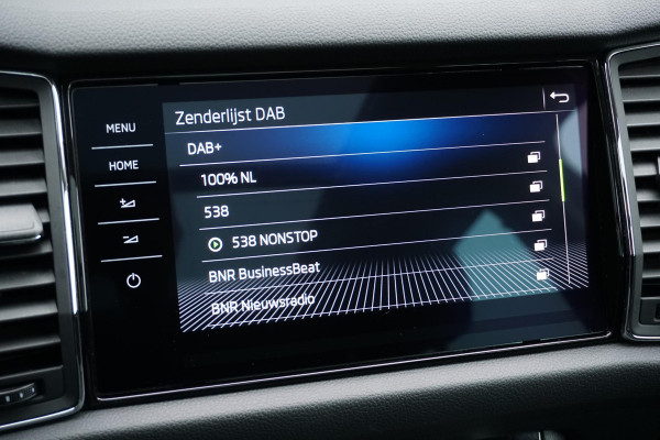 Škoda Kodiaq 1.5 TSI Black Edition 7p. + DEALER ONDERHOUDEN / PANO / DODEHOEK DETECTIE