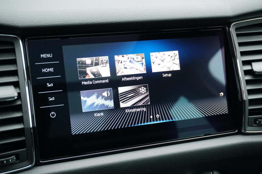 Škoda Kodiaq 1.5 TSI Black Edition 7p. + DEALER ONDERHOUDEN / PANO / DODEHOEK DETECTIE