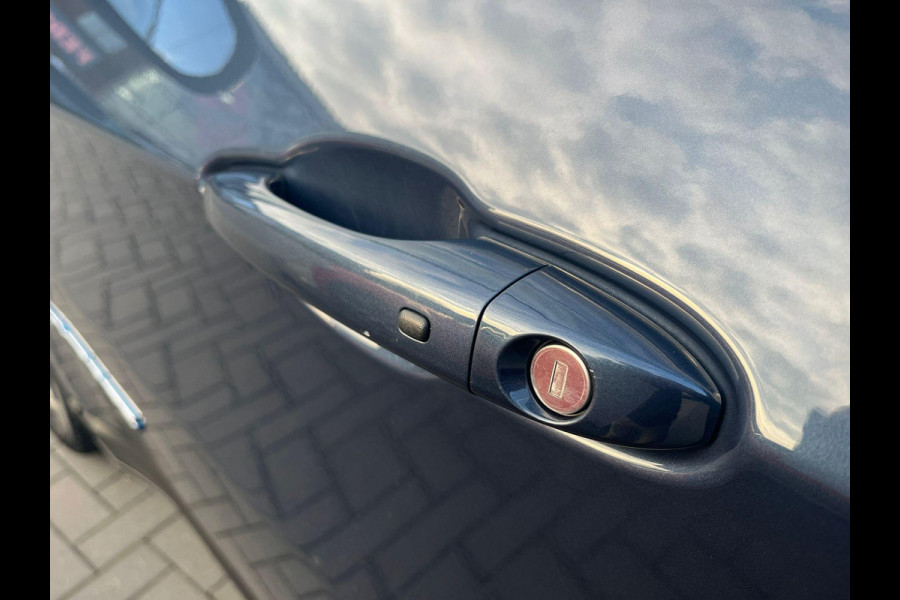 Jeep Compass 4xe 190 Plug-in Hybrid Electric Limited Lease Ed. 190pk | Camera | Half leder