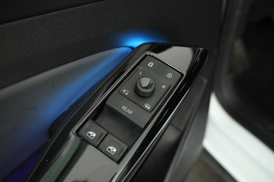 Volkswagen ID.4 Pro 77 kWh Memoryseats, head up, climate