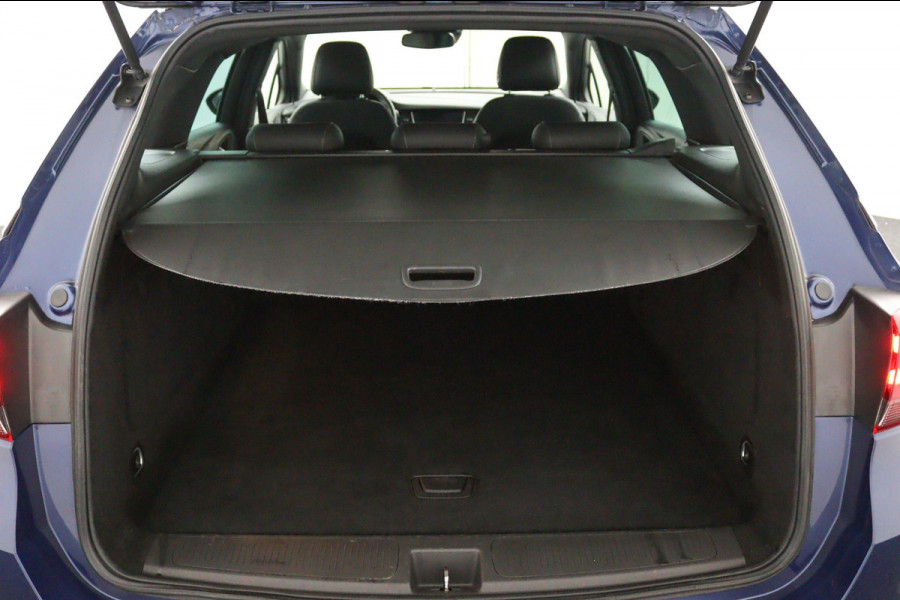 Opel Astra Sports Tourer 1.2 Elegance*ECC*CRUISE*NAVI*HAAK*CAMERA*CARPLAY*