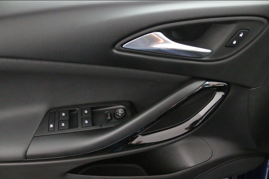 Opel Astra Sports Tourer 1.2 Elegance*ECC*CRUISE*NAVI*HAAK*CAMERA*CARPLAY*