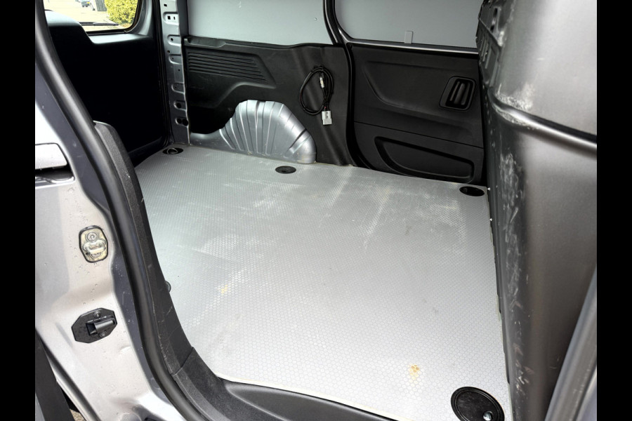 Opel Combo 1.5D L1H1 Edition + Schufdeur L+R, Navi, App Connect