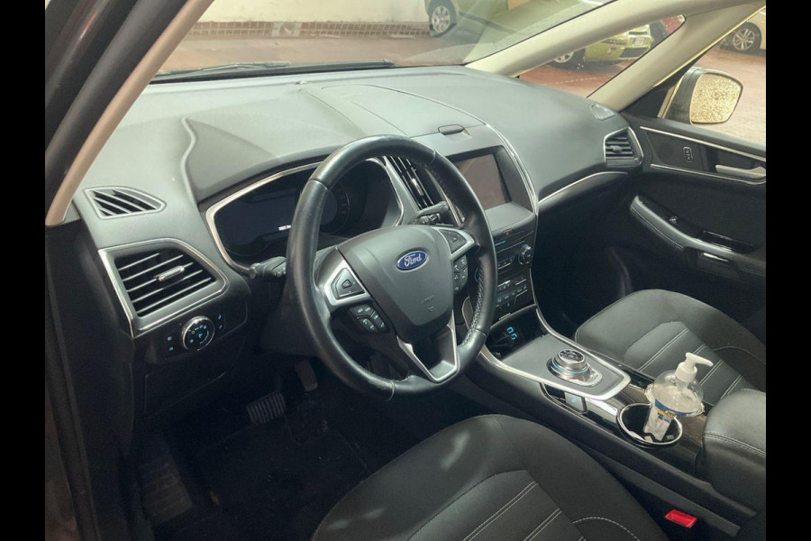 Ford Galaxy 2.5 Hybrid Titanium 190pk Automaat |  7 persoons | Winter Pack | Achteruitrijcamera | Navigatie | Cruise control | Apple Carplay / Android auto