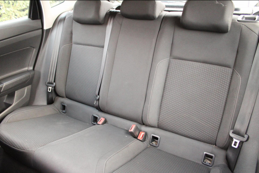 Volkswagen Polo 1.0 TSI Comfortline Business Carplay AdaptiveCruise NwModel !!NIEUWBINNEN!!