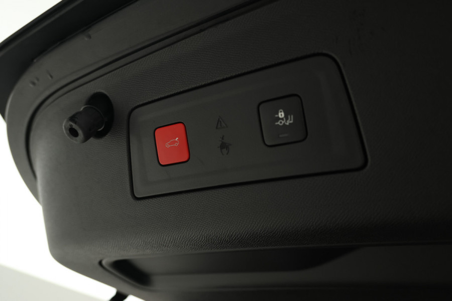 Peugeot 508 SW 1.5 BlueHDI Allure Automaat, Digital dash! halfleder, climate,