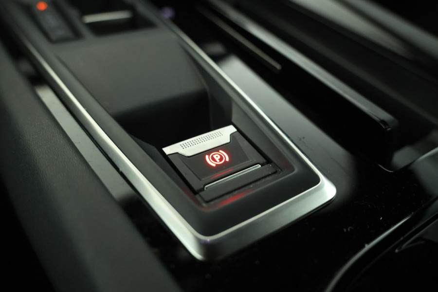 Peugeot 508 SW 1.5 BlueHDI Allure Automaat, Digital dash! halfleder, climate,