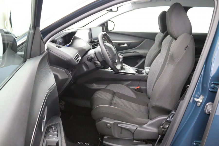 Peugeot 3008 1.2*FACELIFT*CARPLAY*NAVI*CRUISE*ECC*HAAK*CAM*LED*