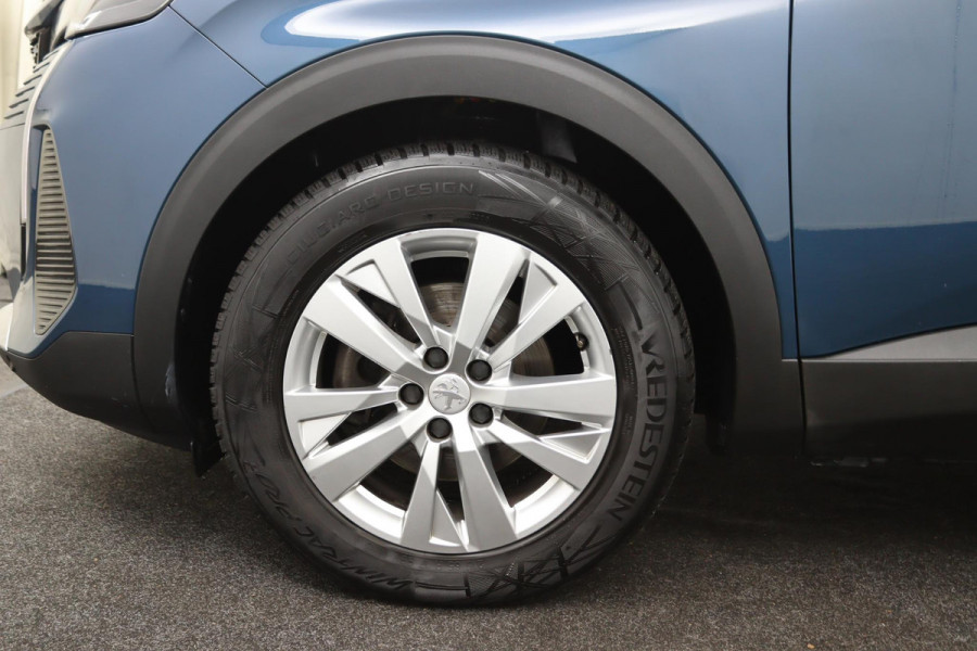 Peugeot 3008 1.2*FACELIFT*CARPLAY*NAVI*CRUISE*ECC*HAAK*CAM*LED*