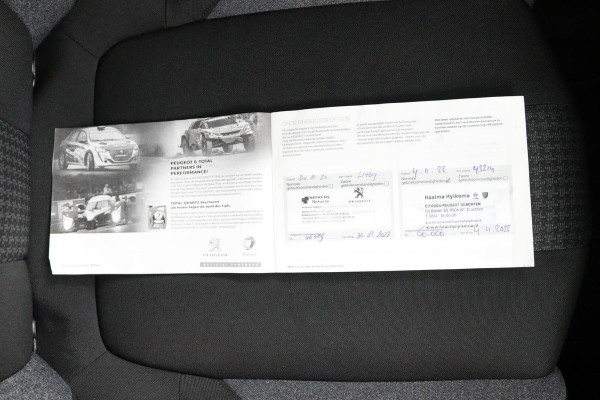 Peugeot 3008 1.2*FACELIFT*CARPLAY*NAVI*CRUISE*ECC*HAAK*CAM*LED*