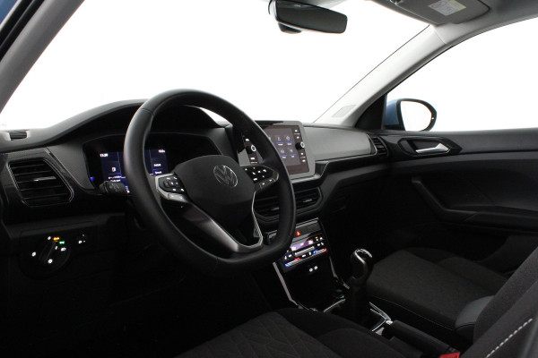 Volkswagen T-Cross 1.0 TSI Life Edition Achteruitrijcamera/Keyless/Clear Blue Metallic/Adaptive cruise control...