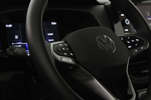 Volkswagen T-Cross 1.0 TSI Life Edition Achteruitrijcamera/Keyless/Clear Blue Metallic/Adaptive cruise control...