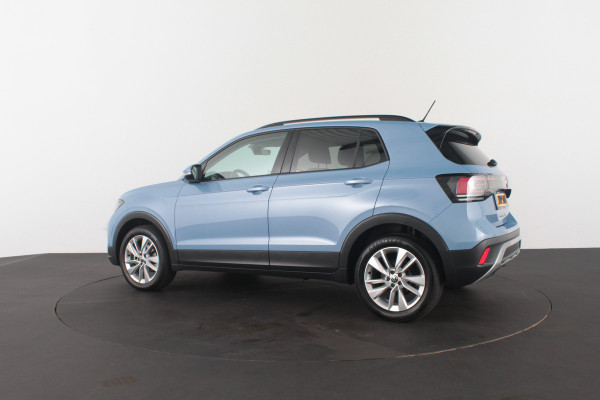 Volkswagen T-Cross 1.0 TSI Life Edition Achteruitrijcamera/Keyless/Clear Blue Metallic/Adaptive cruise control...