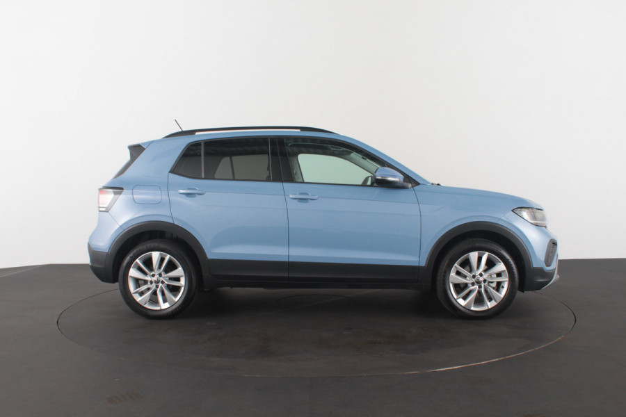 Volkswagen T-Cross 1.0 TSI Life Edition Achteruitrijcamera/Keyless/Clear Blue Metallic/Adaptive cruise control...