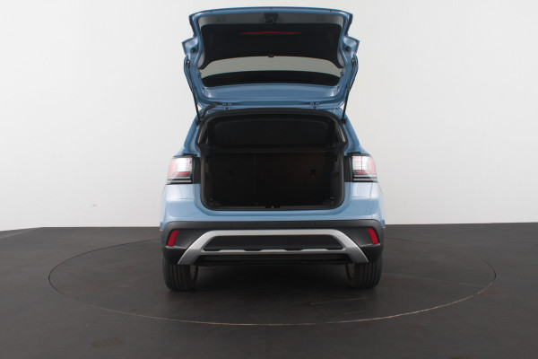 Volkswagen T-Cross 1.0 TSI Life Edition Achteruitrijcamera/Keyless/Clear Blue Metallic/Adaptive cruise control...