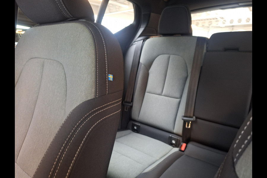 Volvo XC40 1.5 T4 Recharge R-Design Expression | Adaptive CC | Climate | Blindspot | Navi | Camera |