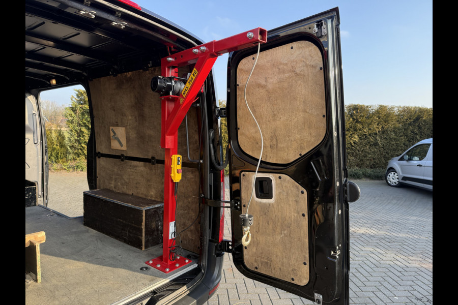 Mercedes-Benz Sprinter 314 CDI 143 PK AUTOMAAT RWD 3.5T / L2H1 / HENDI KRAAN / 3.5T TREKHAAK / CAMERA / BLINDSPOT / 3-ZITS