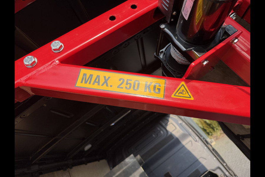 Mercedes-Benz Sprinter 314 CDI 143 PK AUTOMAAT RWD 3.5T / L2H1 / HENDI KRAAN / 3.5T TREKHAAK / CAMERA / BLINDSPOT / 3-ZITS