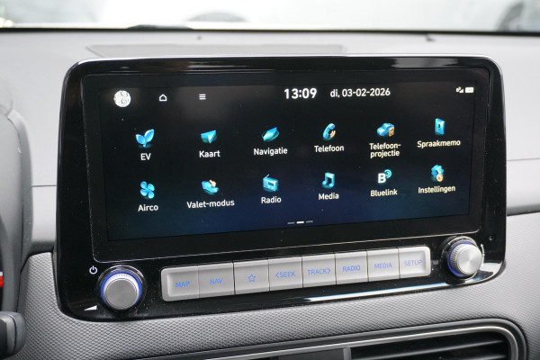 Hyundai Kona EV Premium 64 kWh + LEDER / DODEHOEK  / STUURWIEL VERWARMING