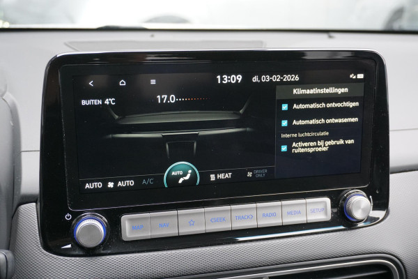 Hyundai Kona EV Premium 64 kWh + LEDER / DODEHOEK  / STUURWIEL VERWARMING
