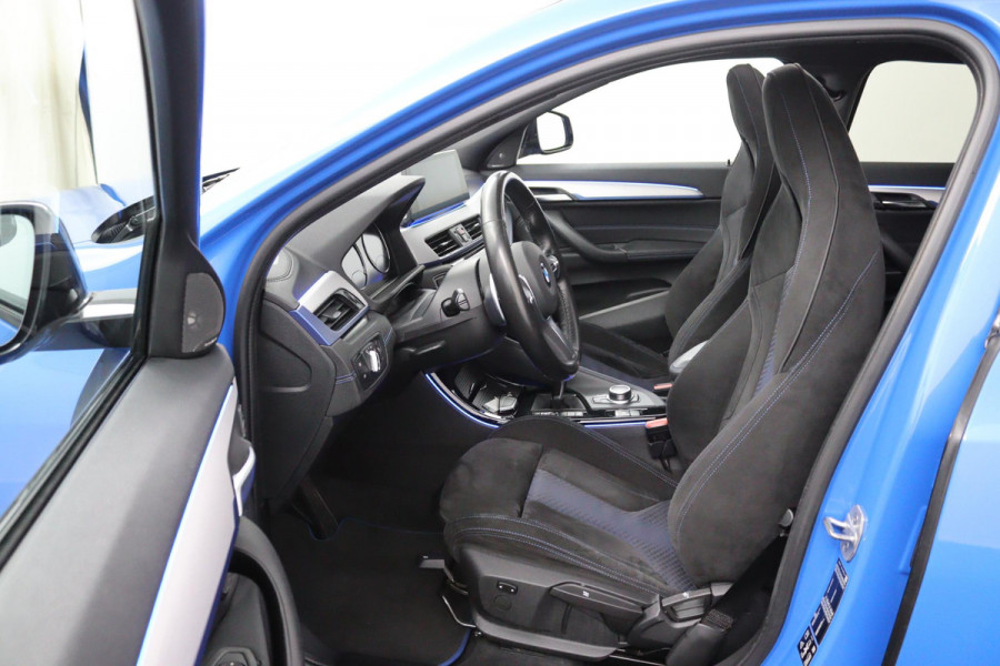 BMW X2 M35i High Executive*KUIPSTOEL*PANO*MILLTEK*CAM*HK*
