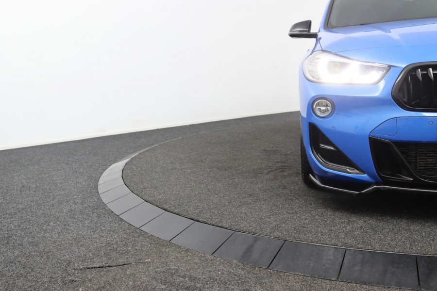 BMW X2 M35i High Executive*KUIPSTOEL*PANO*MILLTEK*CAM*HK*