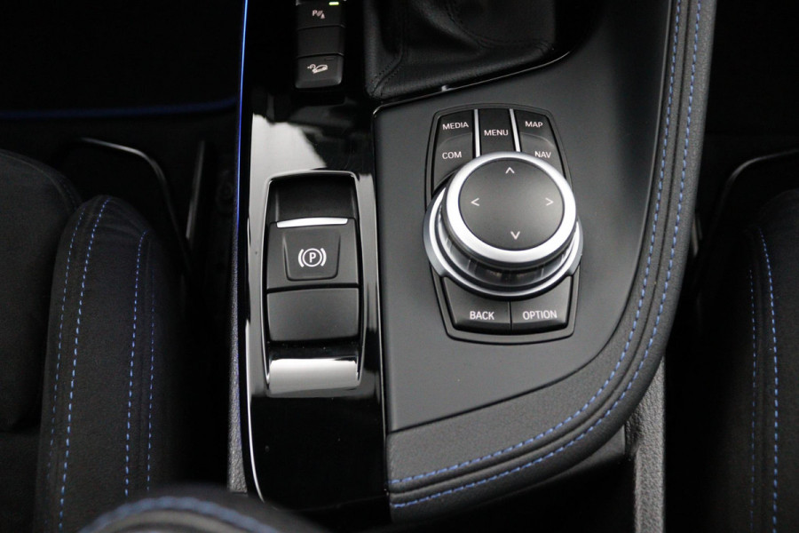 BMW X2 M35i High Executive*KUIPSTOEL*PANO*MILLTEK*CAM*HK*