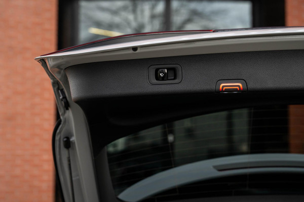 Mercedes-Benz E-Klasse AMG 53 4MATIC+ Achterasbesturing Panorama Trekhaak