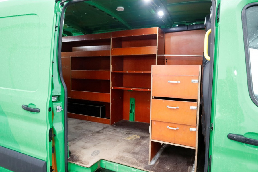 Ford Transit 350 2.0 TDCI 130pk E6 RWD L3H2 Airco/Camera/Trehhaak 2800kg 05-2018