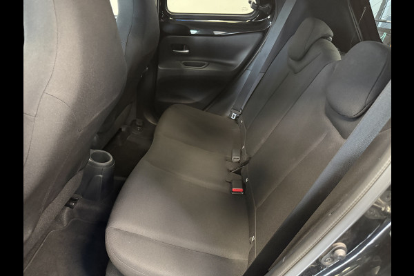 Toyota Aygo X 1.0 VVT-i MT first ACC Achteruitrijcamera 24 maanden garantie mogelijk (*vraag naar de voorwaarden)