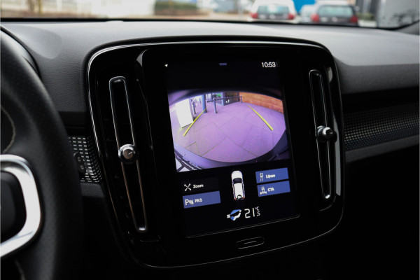 Volvo XC40 1.5 T3 R-Design **Lane assist/Resign lederen stoelen/Zwarte hemel/DAB**