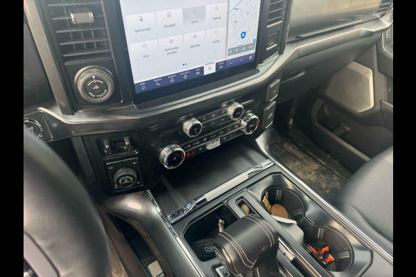 Ford USA F-150 5.0 V8 SuperCrew Lariat 401pk Automaat | 5 persoons  | Grijs kenteken | Lederen Bekleding | Trekhaak | LPG | 4x4 | 3.500kg Trekgewicht