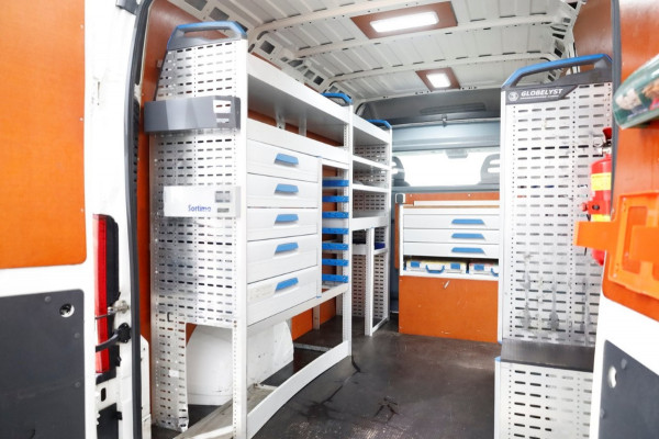 Peugeot Boxer 2.0 BlueHDI E6 130pk L1H2 Premium Navi/Camera/Inrichting 04-2018