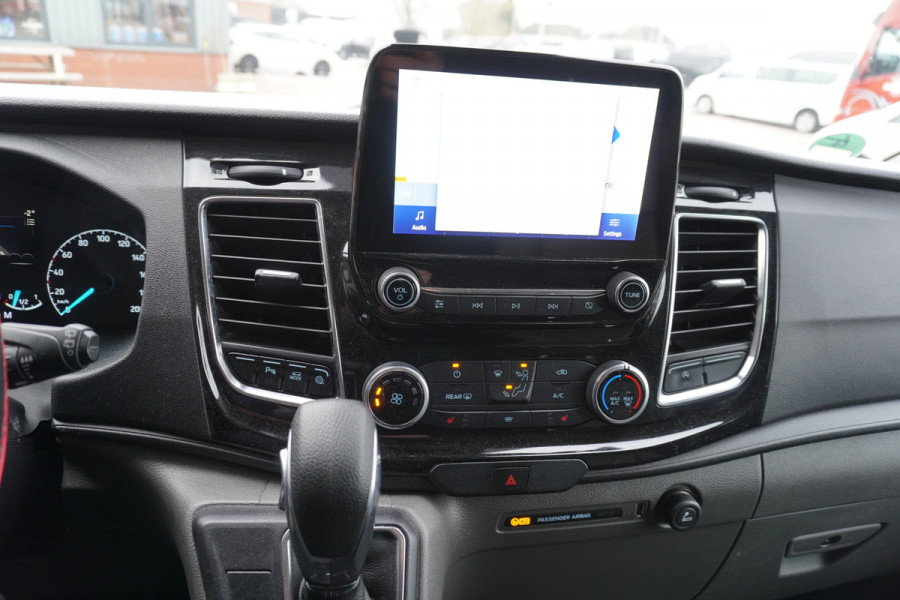 Ford Transit Custom 300 2.0 TDCI 170PK L2H1 Limited Dubbelcabine Automaat Airco | Adap.Cruise | Navi | Camera | Schuifdeur links en rechts