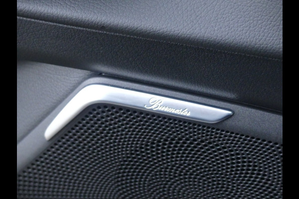 Mercedes-Benz V-Klasse 300d Extra Lang AMG Dubbel Cabine Adaptive cruise Sfeerverlichting