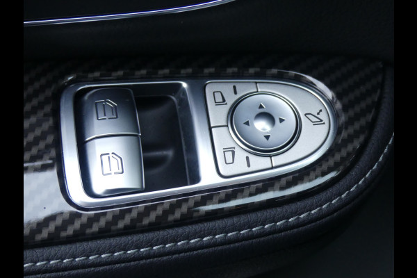 Mercedes-Benz V-Klasse 300d Extra Lang AMG Dubbel Cabine Adaptive cruise Sfeerverlichting