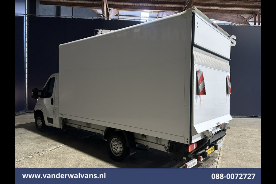 Peugeot Boxer 2.2 BlueHDi 141pk Bakwagen Laadklep Euro6 Airco | 1055kg laadvermogen | Cruisecontrol Bijrijdersbank