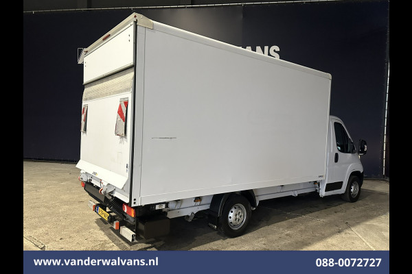 Peugeot Boxer 2.2 BlueHDi 141pk Bakwagen Laadklep Euro6 Airco | Cruisecontrol | 1055kg laadvermogen Bijrijdersbank