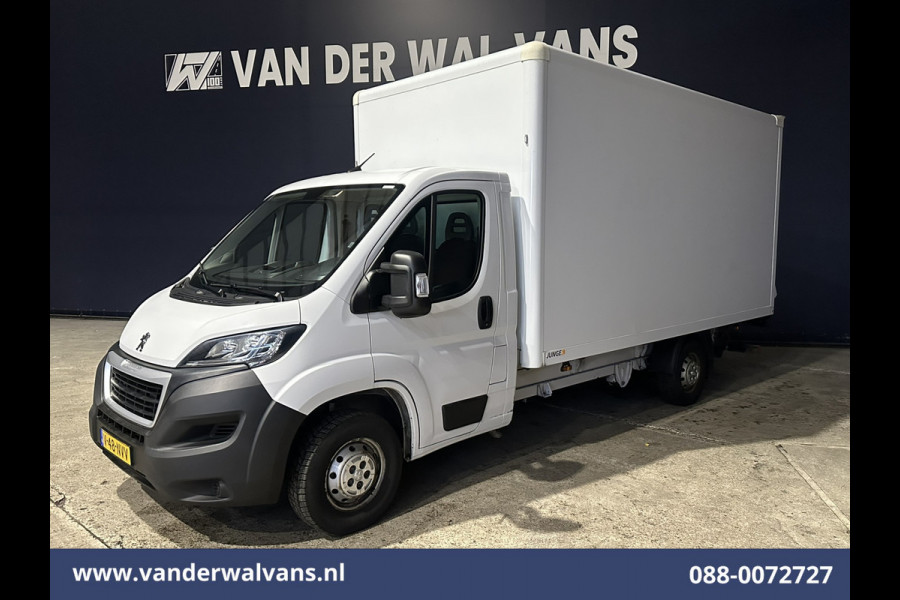 Peugeot Boxer 2.2 BlueHDi 141pk Bakwagen Laadklep Euro6 Airco | 1055kg laadvermogen | Cruisecontrol Bijrijdersbank.