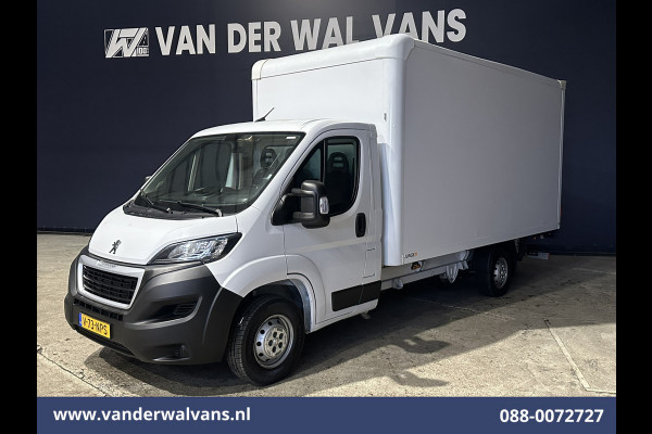 Peugeot Boxer 2.2 BlueHDi 141pk Bakwagen Laadklep Euro6 Airco | Cruisecontrol | 1085kg laadvermogen Bijrijdersbank