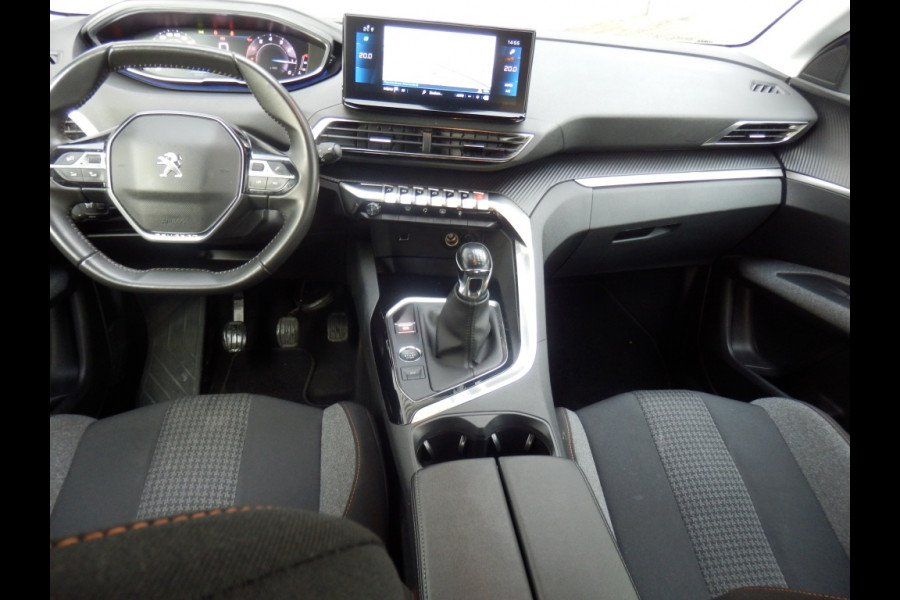 Peugeot 3008 1.2 PT Active Pack Business I Carplay I Nav. I Trekhaak I