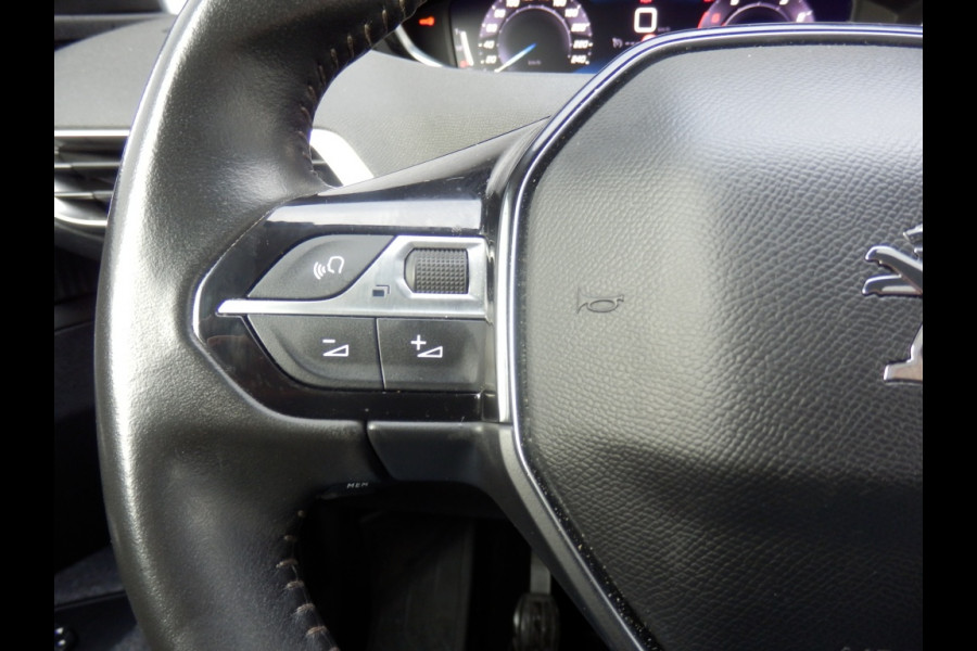 Peugeot 3008 1.2 PT Active Pack Business I Carplay I Nav. I Trekhaak I