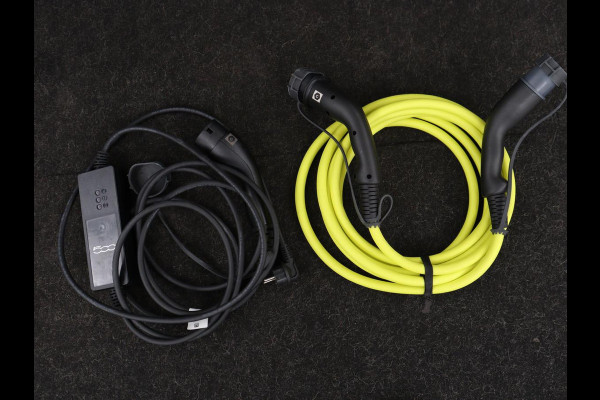 Fiat 500E Icon 42 kWh | 3 Fase | Carplay | Navigatie | Cruise control | Climate control | Bluetooth | 16'' lichtmetalen velgen