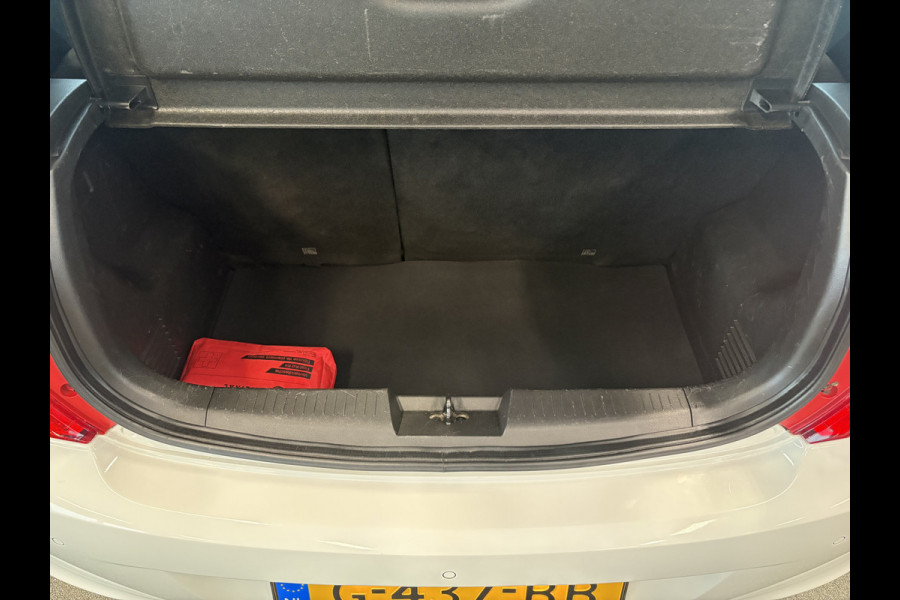 Opel KARL 1.0 EcoFLEX 75pk 120 Jaar Edition Plus AIRCO/CRUISE/MEDIA/PDC/15INCH