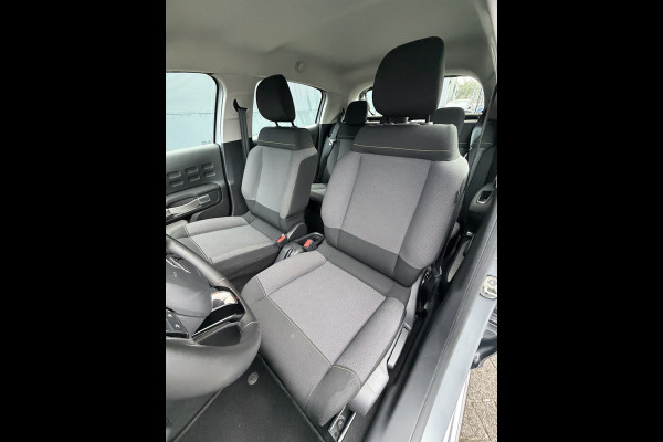 Citroën C3 110pk Shine (Automatische Airco - Navigatie - LED - Apple Carplay - Parkeersensoren - Lichtmetalen velgen)
