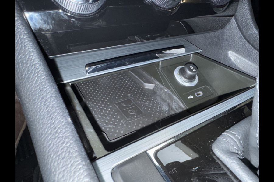 Škoda Superb Combi iV 218PK DSG HYBRID BUSINESS CAMERA/NAVI/STUURVERW.