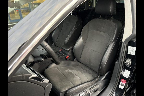 Volkswagen Arteon Shooting Brake 1.4 TSI eHybrid Elegance Business+ | Wegklapbare Trekhaak | Stoelverwarming | Stuurwielverwarming | Camera | Side Assist | Comfort stoelen elektrisch verstelbaar