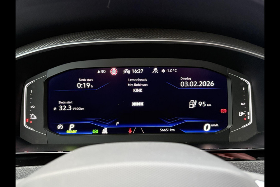 Volkswagen Arteon Shooting Brake 1.4 TSI eHybrid Elegance Business+ | Wegklapbare Trekhaak | Stoelverwarming | Stuurwielverwarming | Camera | Side Assist | Comfort stoelen elektrisch verstelbaar