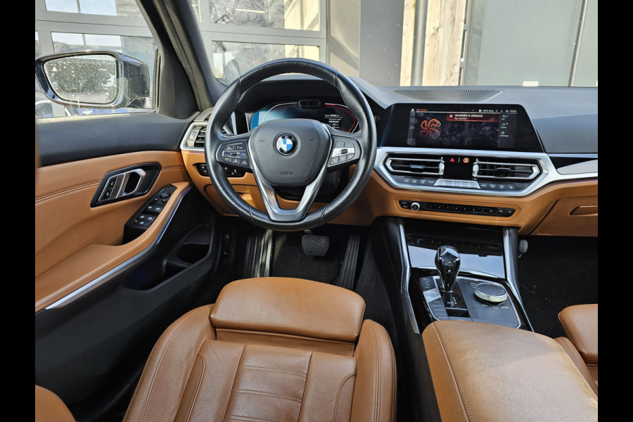 BMW 3-serie 320i High Executive Edition | Automaat | LED | Virtual | Leder | Stoelverwarming | Camera | Parkeerpakket Plus | Sportstoelen |